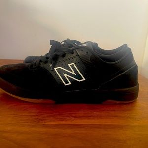 New Balance Numeric 533 v2 shoes black - size 9